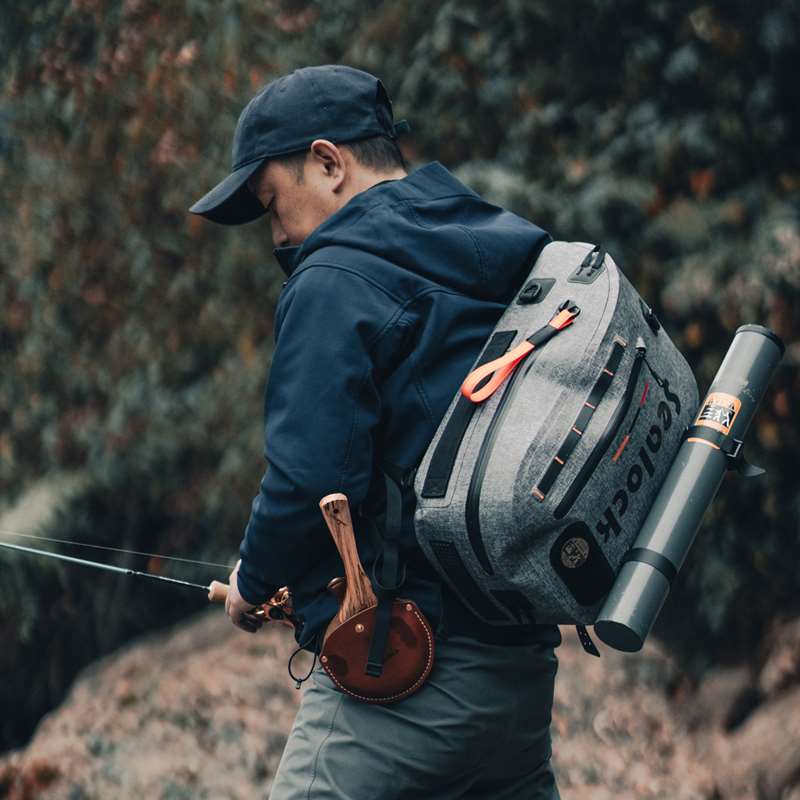 14L outdoor stream flying fishing backpack