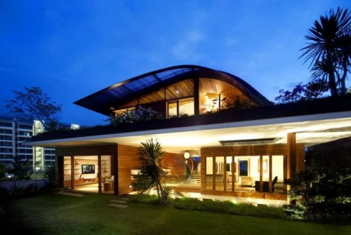 Top 15 Biggest Houses in the World in 2025