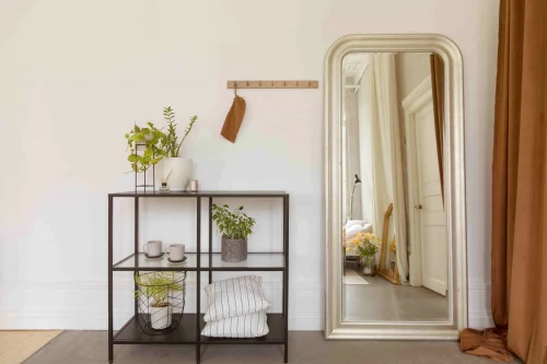 mirror position as per Vastu i