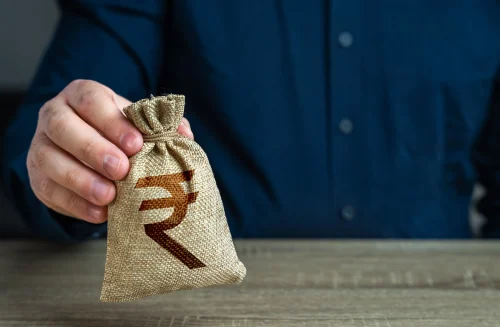 Veneer vs Laminate Cost India