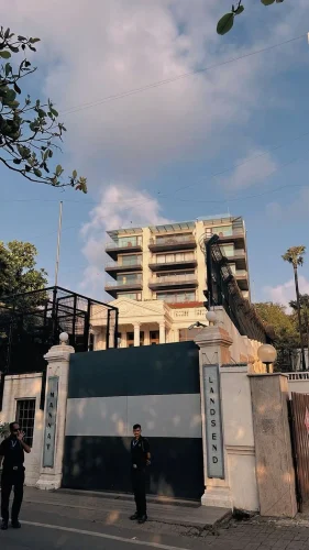 Top 7 Most Expensive Houses in India 