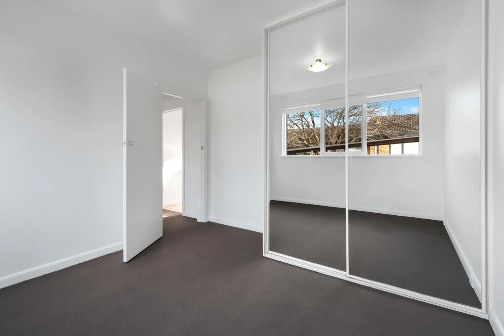 Mirror Sliding Door Design