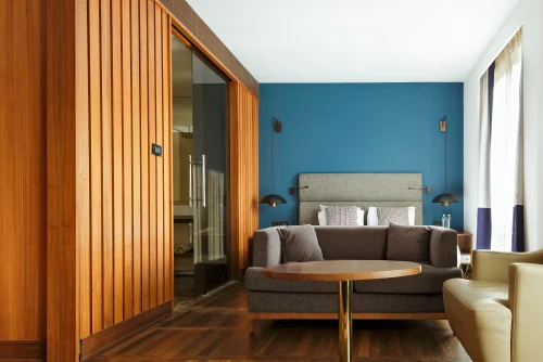 Living Room (Hall)