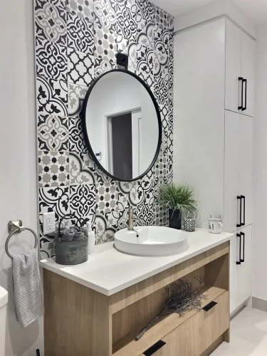 Stylish Bathroom Mirror Design Ideas for a Modern Indian Home