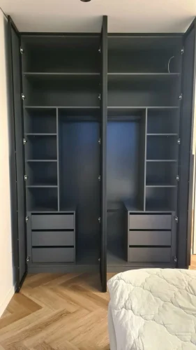 small bedroom wardrobe