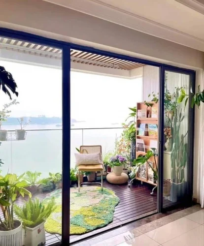 10 Creative Ways to Use Sliding Glass Doors in Small Apartments