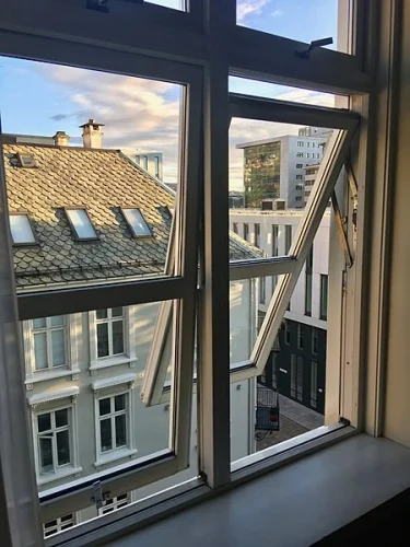 window frame dimensions