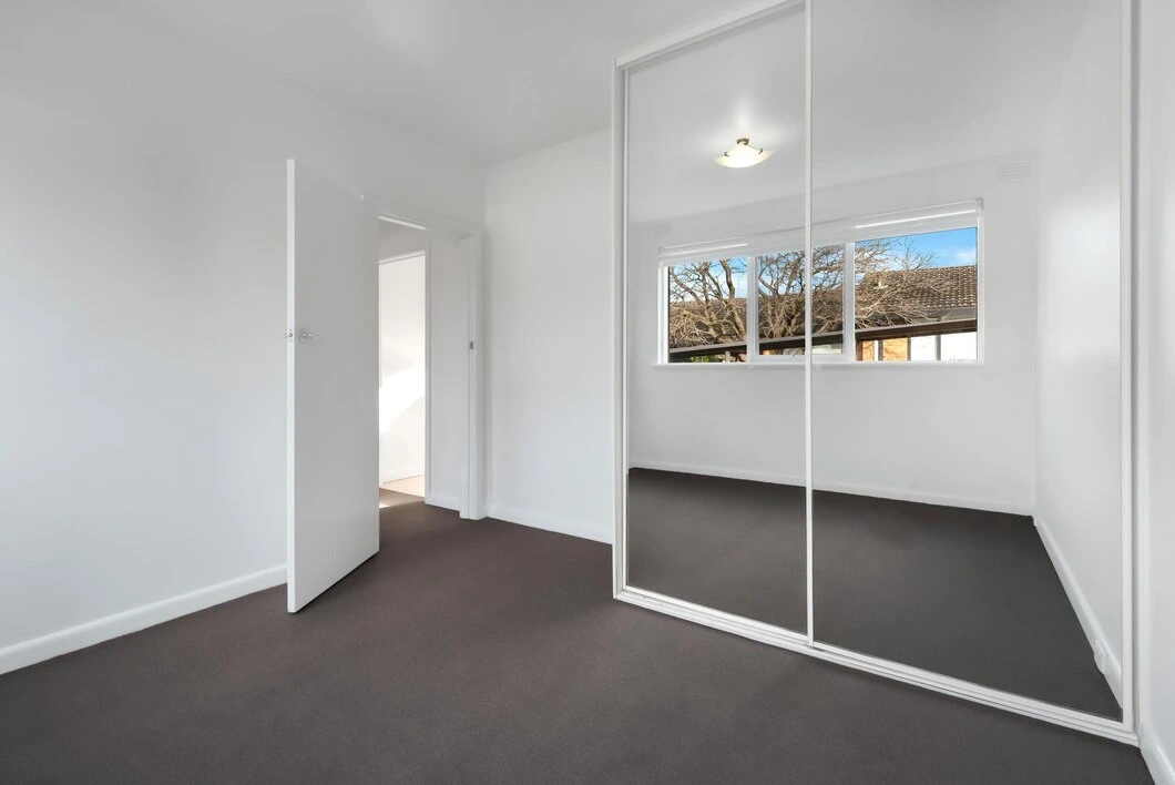 Mirrored Front Cupboards