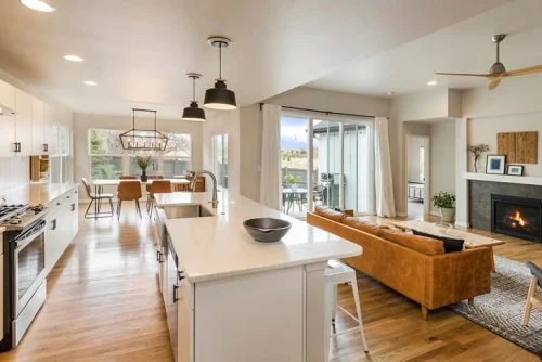 Simple Ways to Avoid Clutter in Open-Plan Home Designs