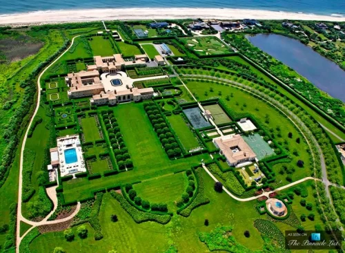 Top 15 Biggest Houses in the World in 2025