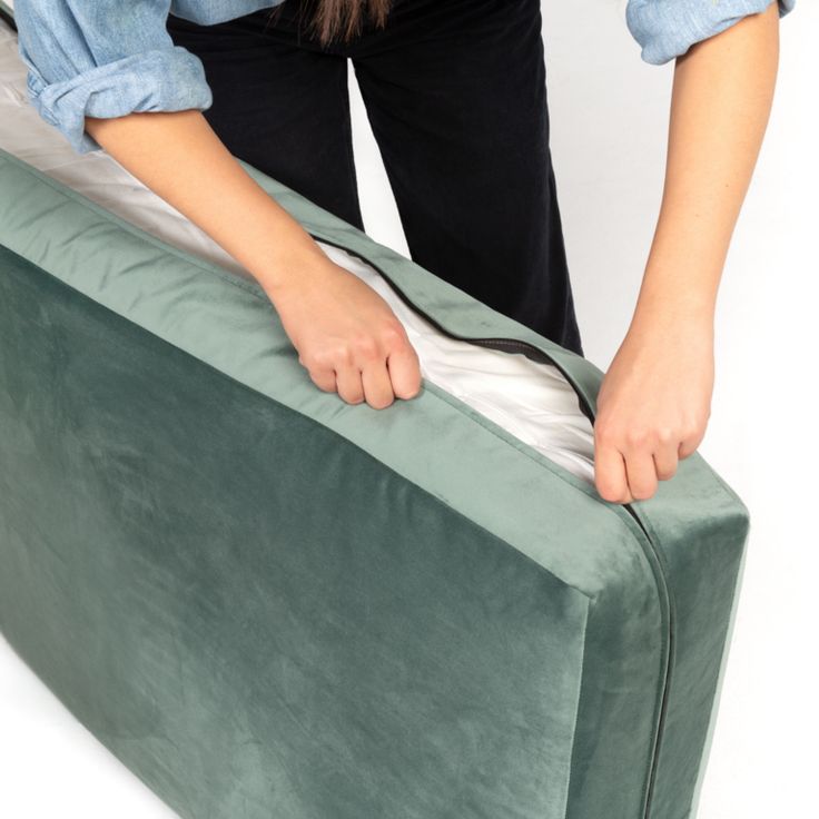 Sabai Couch