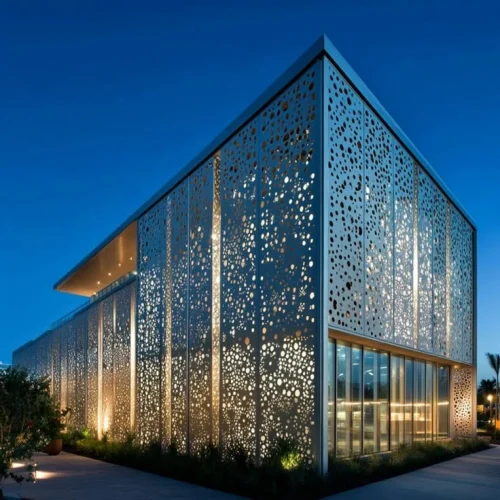 Lightweight Facade for Buildings 