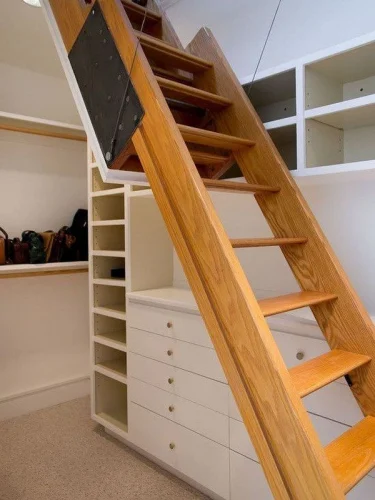 folding staircase