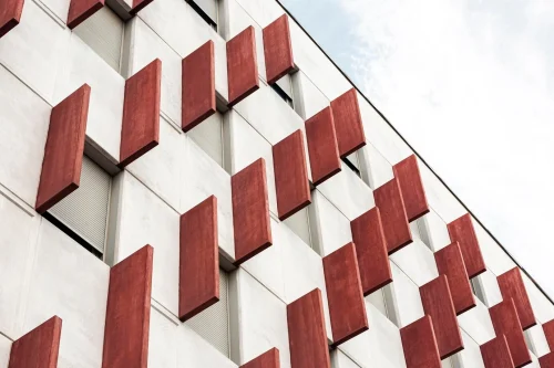 Heavyweight Facades for Buildings